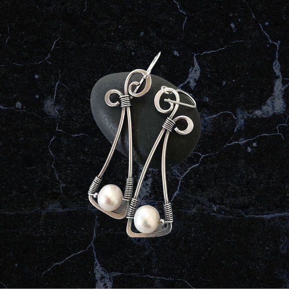 Faux Pearl Bohemian Fashion Earrings - Picture 4 of 7